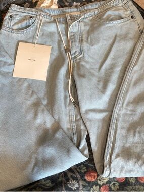 Still Here Cool Jeans